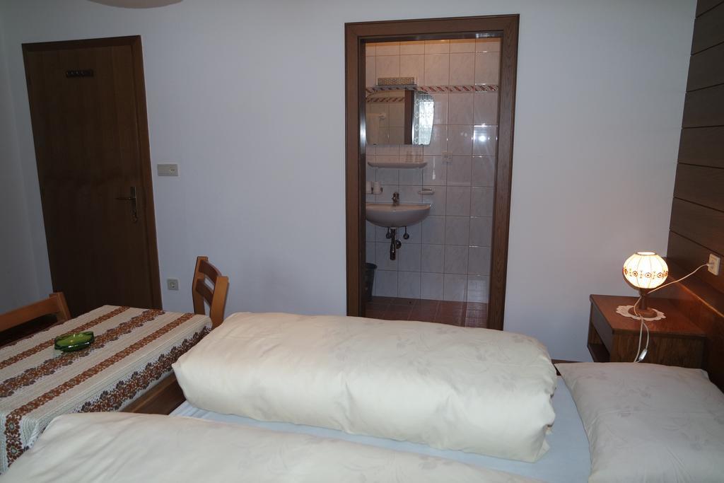 Haus Unterberg Bed & Breakfast San Giacomo Val di Vizze Eksteriør bilde